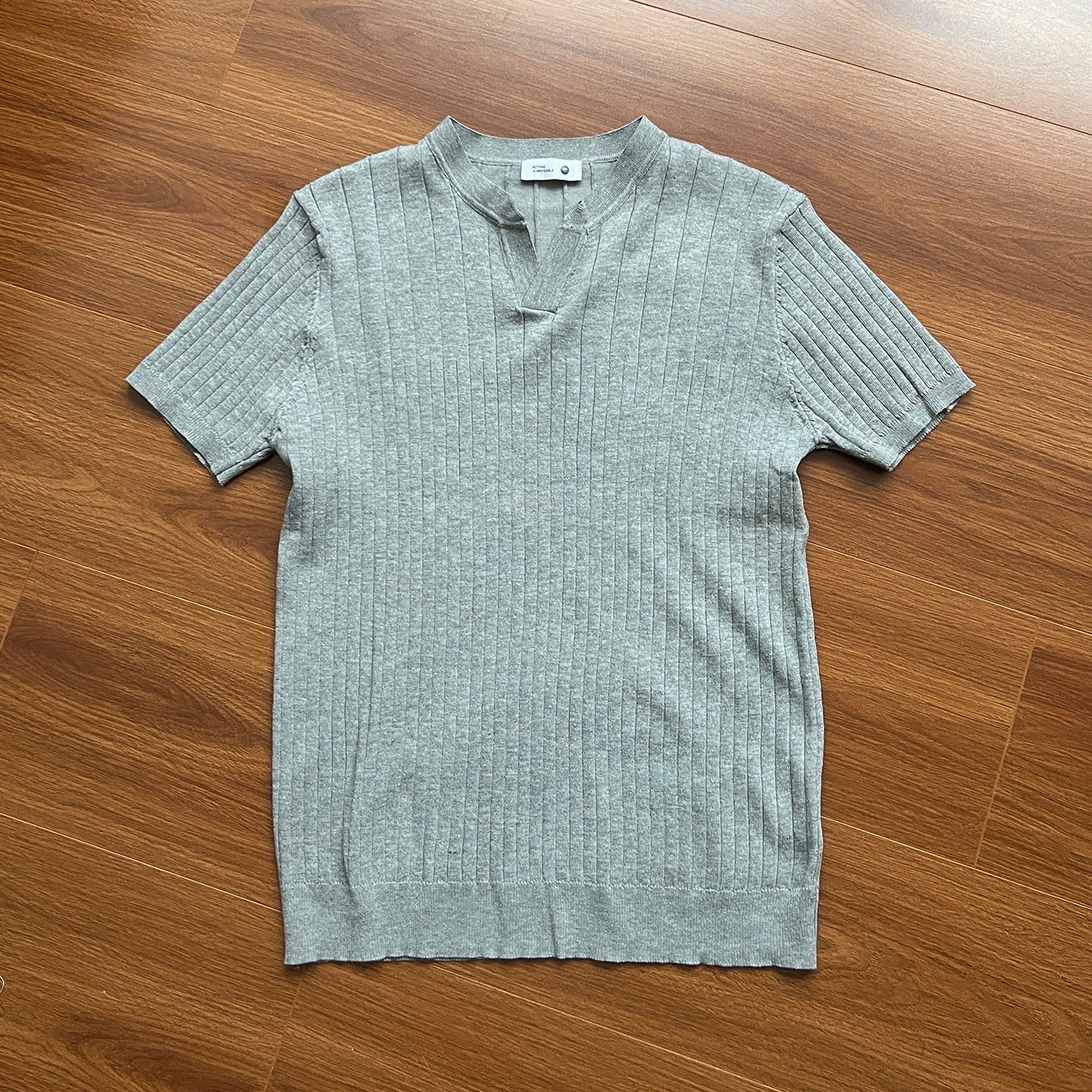 Gris