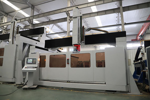 Máquina enrutadora ROBOTEC CNC de 5 ejes, enrutador CNC de madera rotativo de múltiples cabezales, 5 ejes 3D con función RTCP - Product Image 6