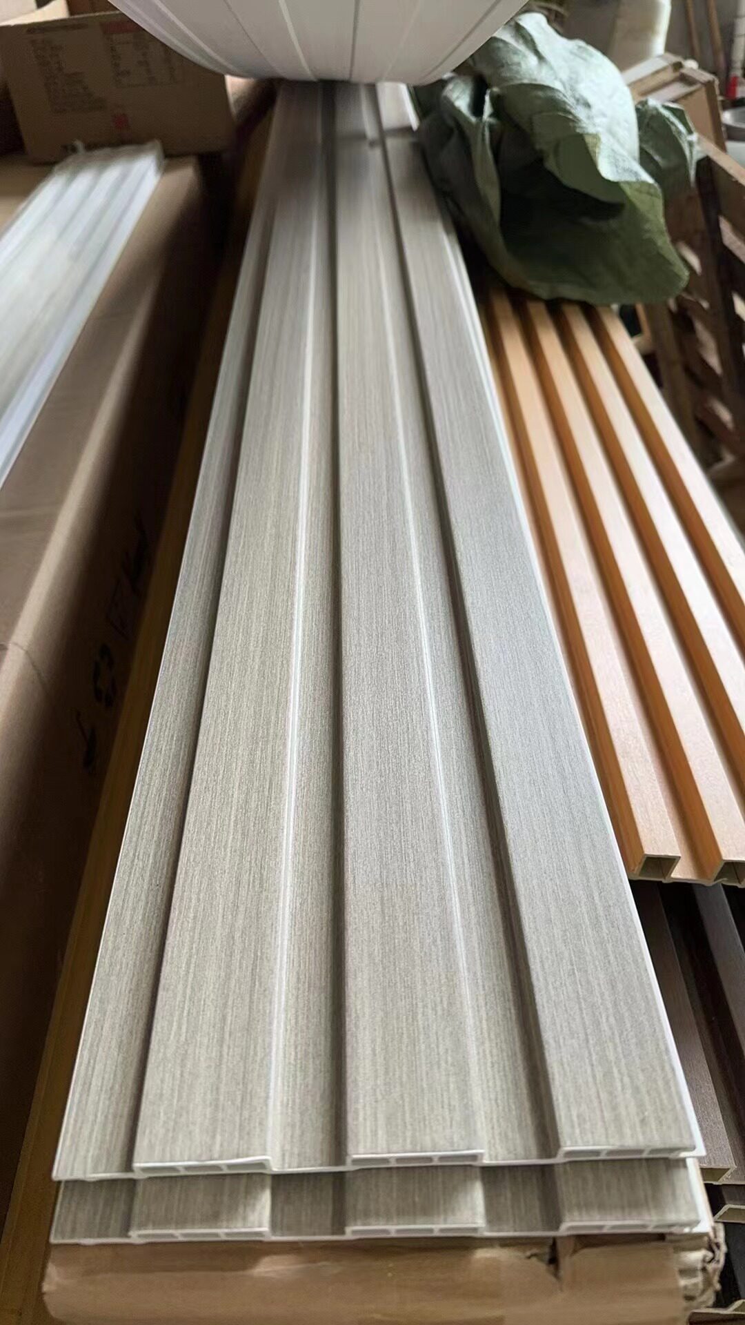 Legno di sandalo grigio