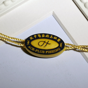 Nuevo diseño personalizado 3D en relieve nombre Logo plástico colgar sello etiqueta cadena para zapatos y ropa colgar etiqueta seguridad cadena etiquetas cadena - Product Image 3