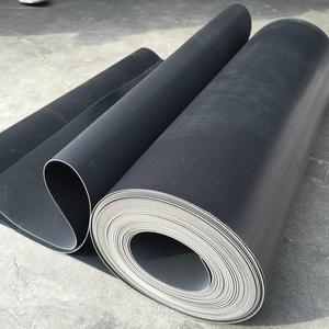 ロール包装で提供されるフラットルーフ防水用の自己接着性1.5mm厚シングルプライEPDMルーフィングメンブレン