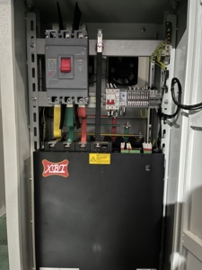 Gabinete de distribución de energía activa de bajo voltaje de alta eficiencia 0.4kv Compensación de energía reactiva APF y reducción de armónicos - Product Image 3