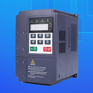 Convertidor de frecuencia variable monofásico de 4KW Tablero de control AC VFD para aplicación de compresor Potencia nominal 3000W - Product Image 2