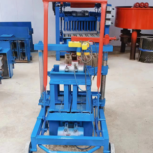 Máquina de fabricación de bloques de enclavamiento manual a la venta, utilizada para hacer bloques de formación de ladrillos de arena de cemento hueco - Product Image 1