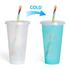 בתפזורת קר לשימוש חוזר פלסטיק צבע 24Oz מסתורין צבע שינוי כוס עם מכסה וקש