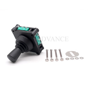 5A 240V 4NO4NCスイッチ (プッシュボタンスイッチ付き) 固定ネジ4ポジションモーメンタリージョイスティックスイッチV4-YQ-04R2G - Product Image 6