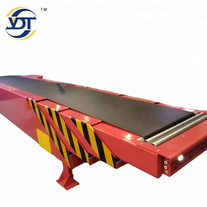 Transportador de descarga de carga móvil motorizado impulsado por energía Sistema de transportador de correa telescópica personalizado profesional para camión