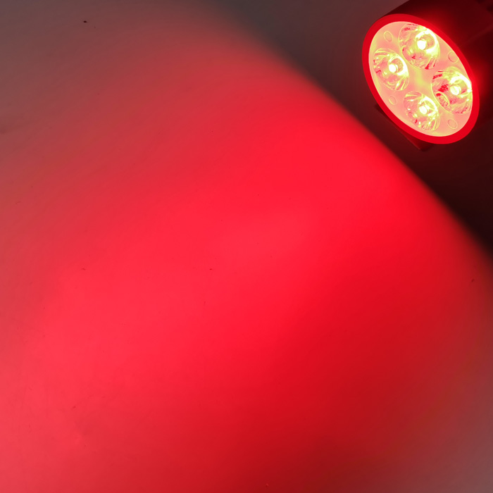Lumière rouge + Boîtier rouge
