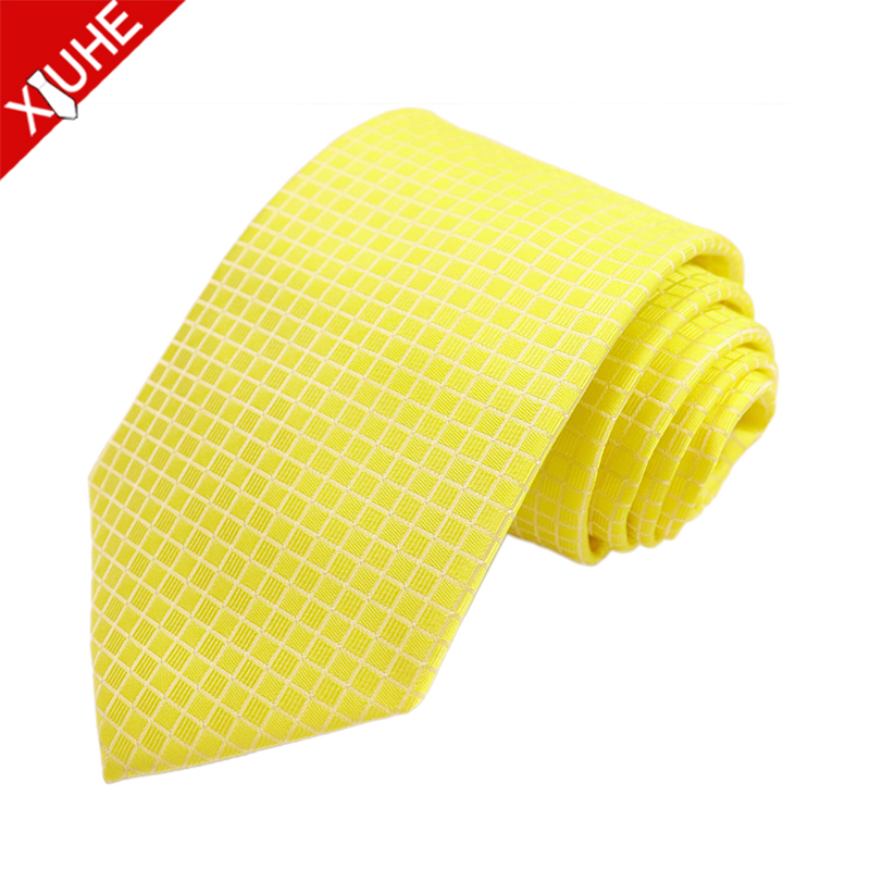 Cravate jaune