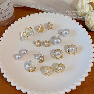 Multi Estilos Imitação Pérola <span class=keywords><strong>Stud</strong></span> Earrings Moda Brinco Jóias para Meninas Senhoras Moda Luxo Mulheres Jóias Acessório