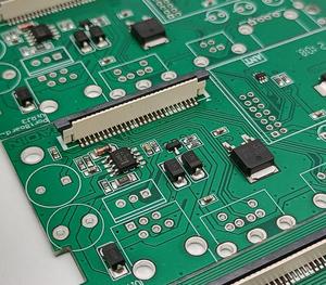 บริการขุดด้วยไฟฟ้าอุปกรณ์ทางการแพทย์อิเล็กทรอนิกส์ ISO9001มาตรฐาน RoHS 4ชั้นฐาน FR-4จากโรงงาน