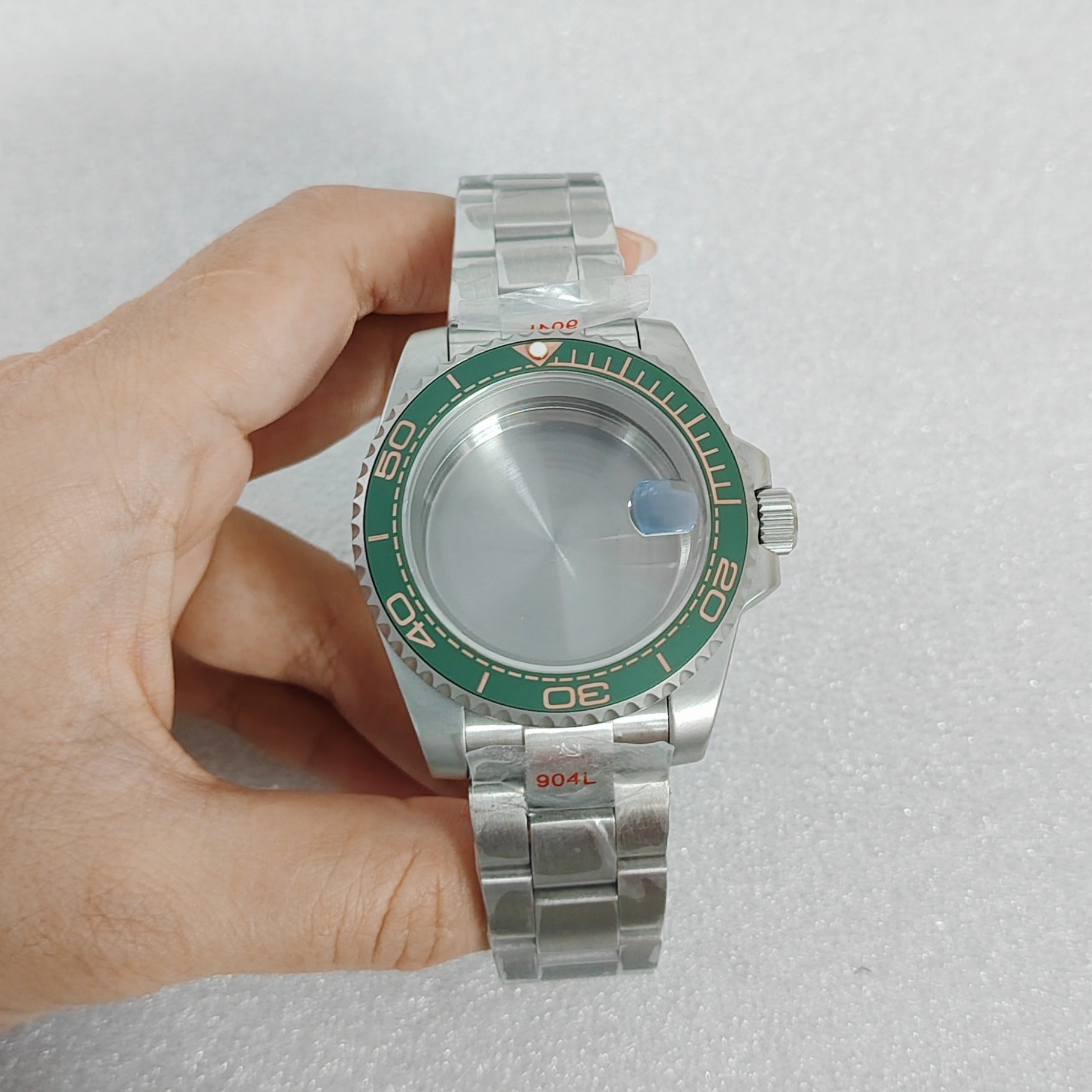 Green circle magnifying glass