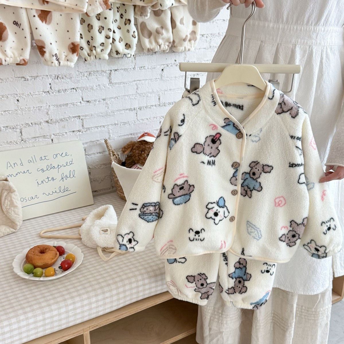 costume col montant xl 04m petit chiot