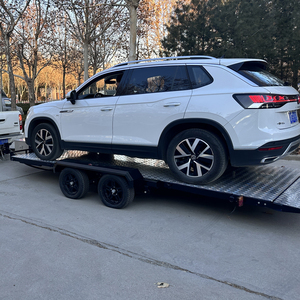 铝制汽车牵引拖车，带双轴热浸镀锌表面光洁度发光二极管灯