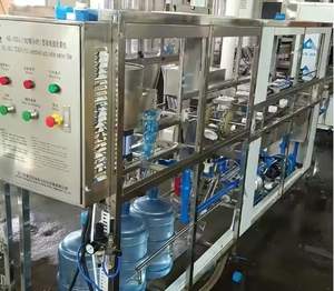 Máquina taponadora de lavado de botellas de PET de agua pura de 500ML 20L completamente automática de alta calidad para Arabia Saudita