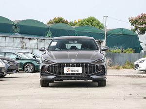 2025 MG5 180dvvt 2WD xe mới nóng nhất thế giới cung cấp bán buôn - Product Image 2