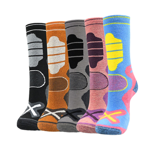 Chaussettes de sport d'hiver d'automne pour enfants en laine éponge absorbant la sueur pour la randonnée alpinisme usage domestique-chaussettes en laine chaudes épaissies