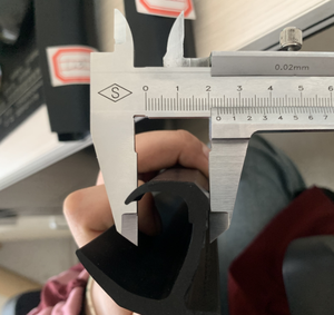 Khô hoặc trong tủ lạnh container phần EPDM cao su vận chuyển xe tải container cao su cửa Gasket con dấu dải - Product Image 3