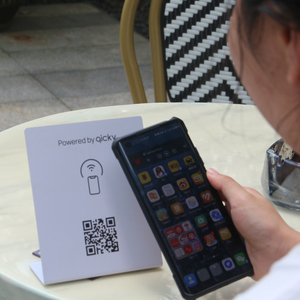 NTAG 213/215/216 kontaktlose QR-Code und NFC-Tag PVC Google-Bewertungen NFC-Menüständer - Product Image 4