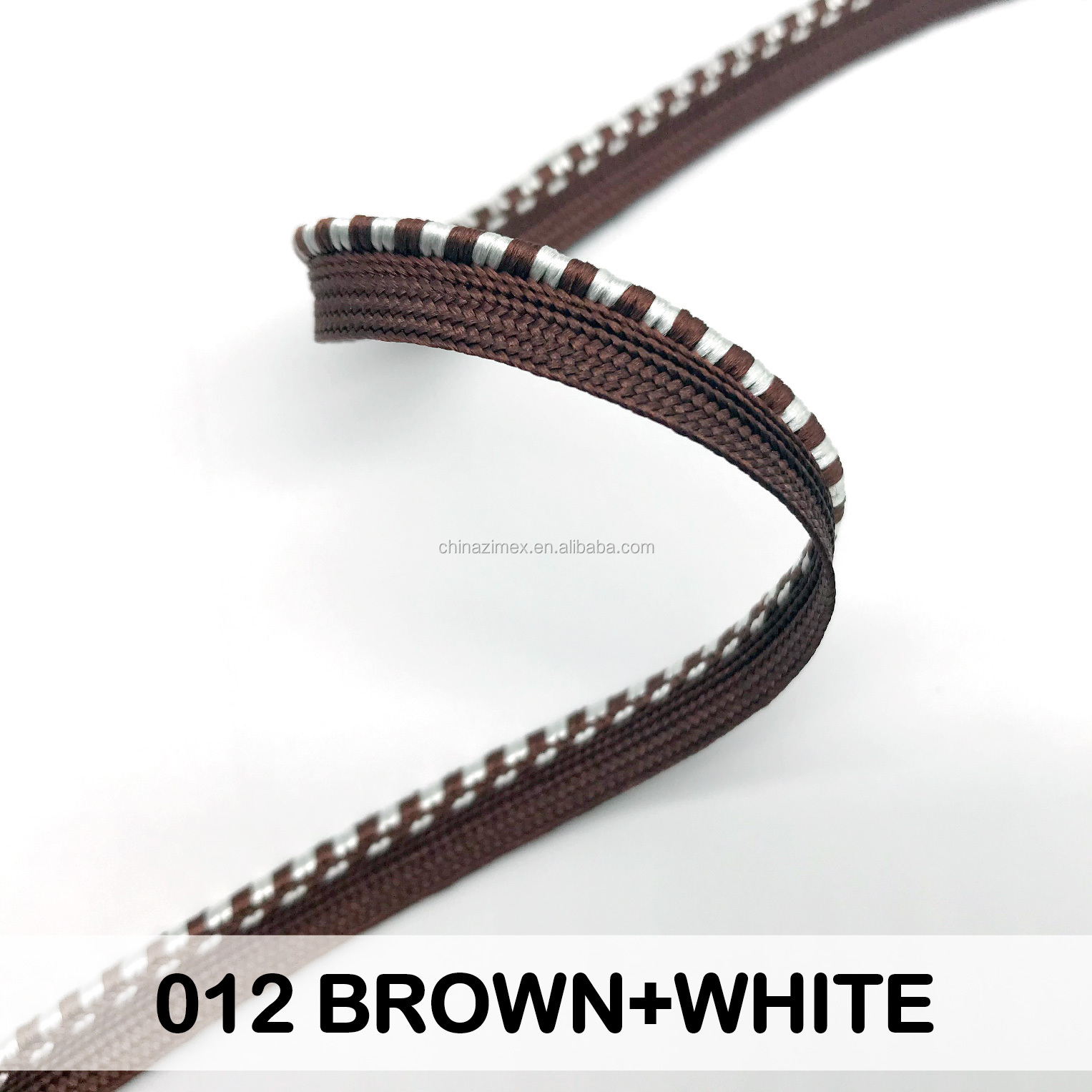 012 BROWN+WHITE