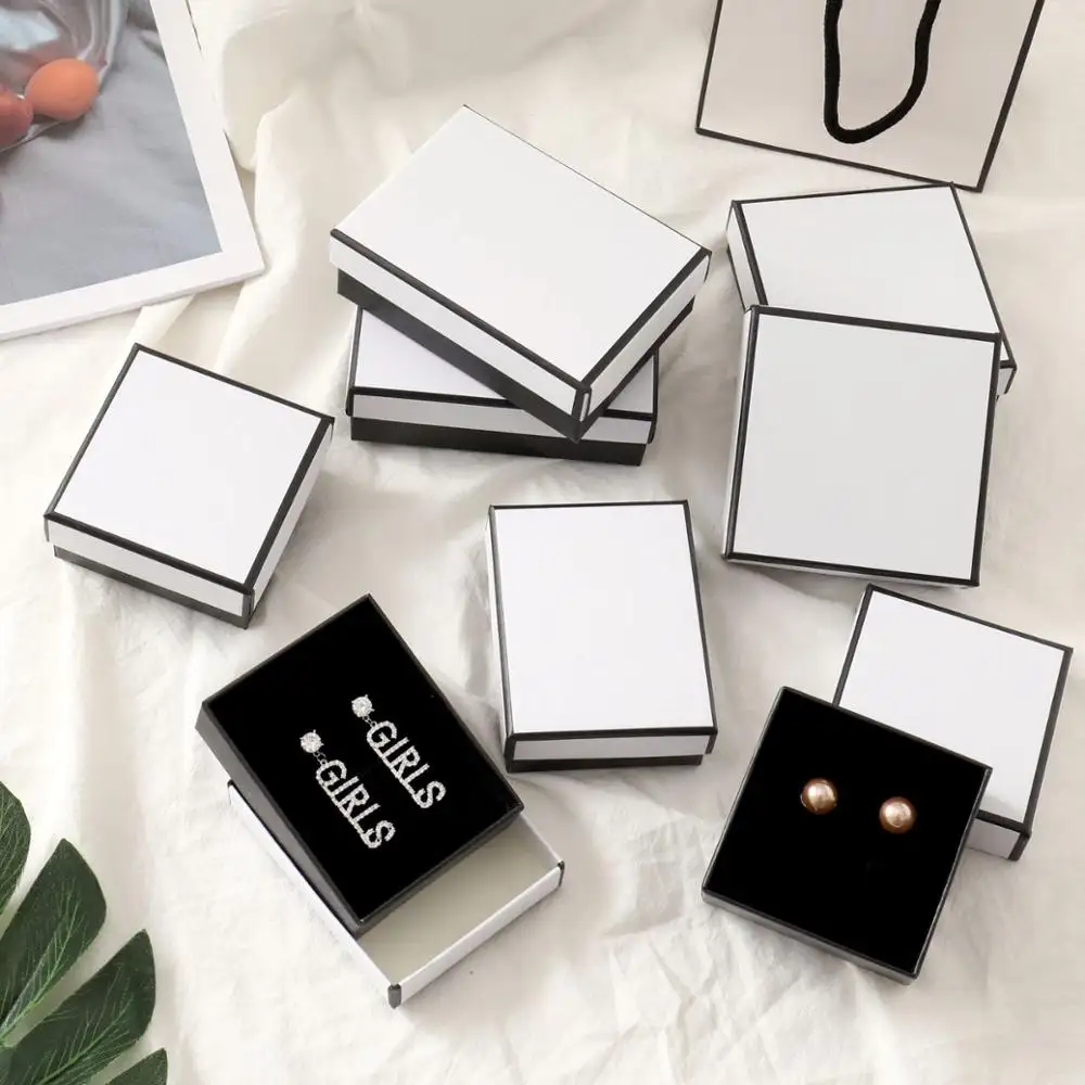 Minimalismo nero bianco stile Logo personalizzato gioielli orecchini collana spilla braccialetto scatola di imballaggio coperchio Base scatole di carta regalo