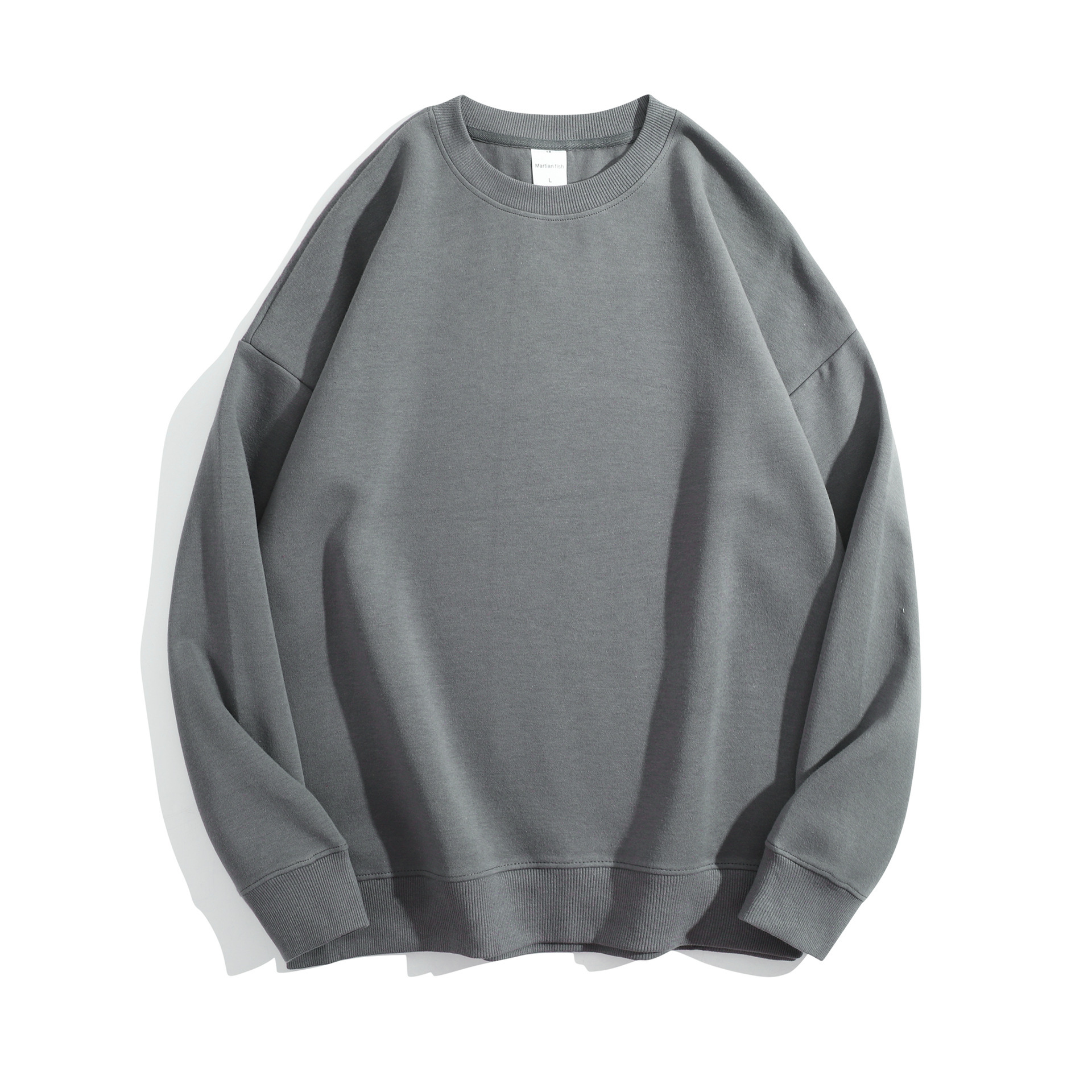 Gris oscuro