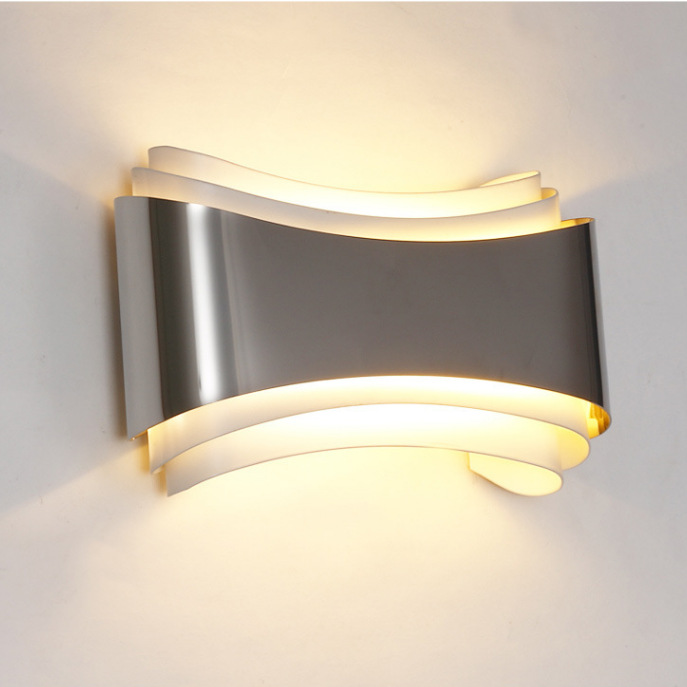 Bedroom lamp modern simple wall lamp cafe bar leisure lounge Hotel bedside special-shaped led iron wall Hotel Wall Lamp Modern