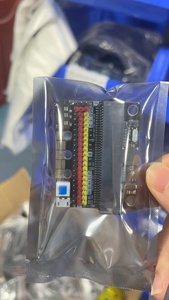 Sıcak satış genişletme kartı Python programlama makinesi eğitim mikro Bit adaptör panosu T tipi Microbit geliştirme kurulu