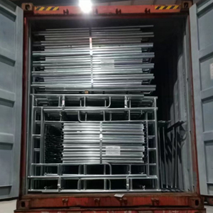 Construcción interior uso al aire libre Q235 acero caminar a través de andamio movible escalera marco
