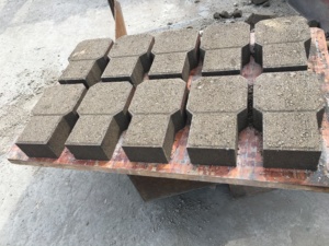 QT 4 5 6 8 10 12 15 pavimentadora de enclavamiento hidráulico completamente automática línea de producción de máquina de fabricación de bloques de hormigón de cemento hueco - Product Image 3