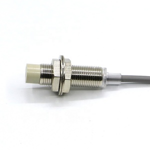 TR12-2DP2 PNP NO IR近接センサー | 産業オートメーションの検出距離 - Product Image 1