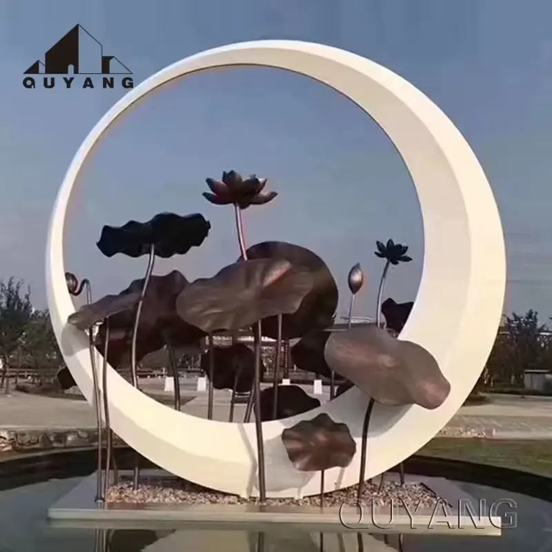 Gran diseño de arte Circular moderno al aire libre piscina decoración bronce loto estatuas Acero inoxidable Luna escultura para jardín