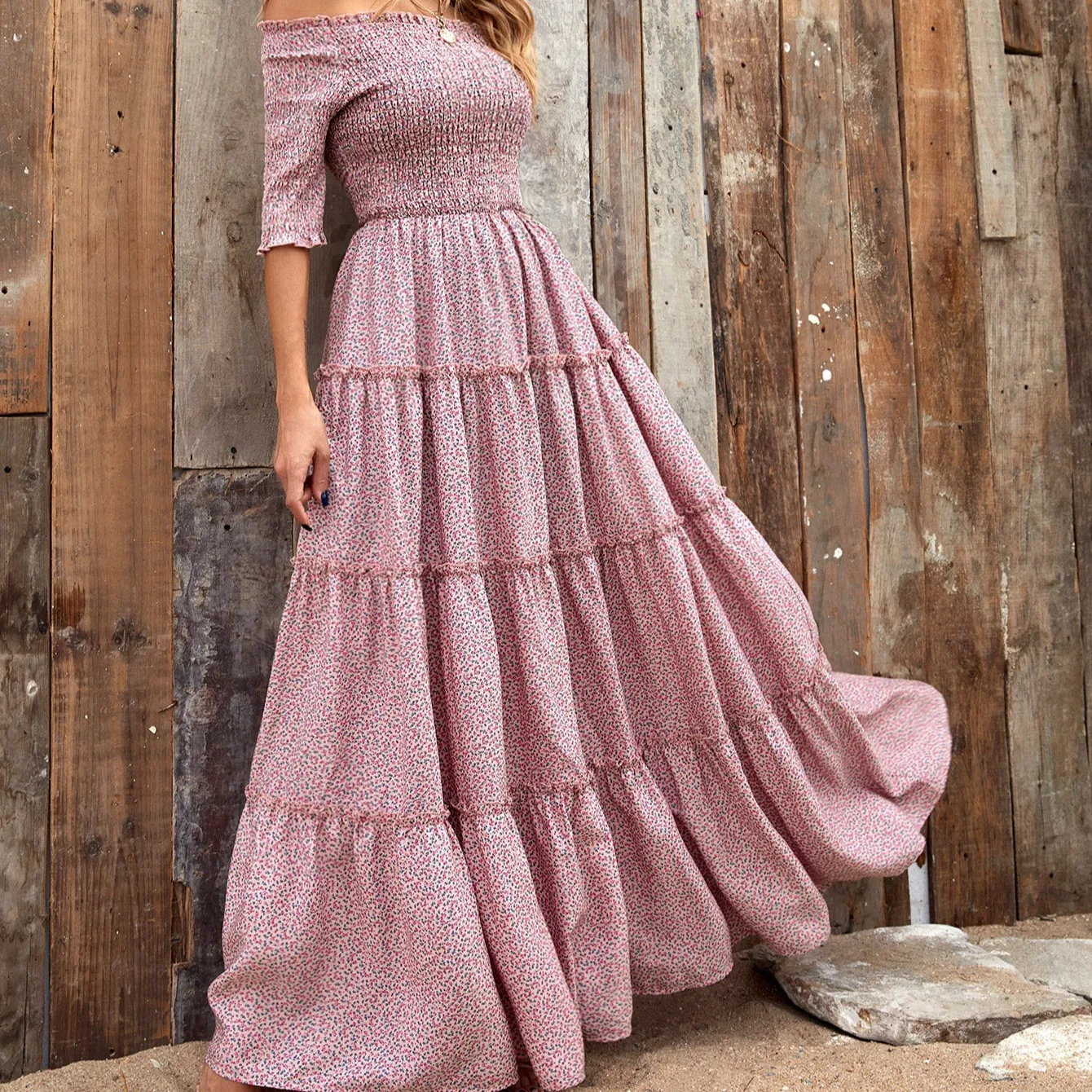Prix usine vêtements pour filles Vestidos Ditsy Floral gâteau volant garniture froncé a-ligne décontracté rose robes femmes