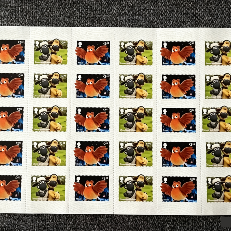 Ensemble de 30 pièces bleu foncé UK : 2,55 (mouton, chien, poussin)