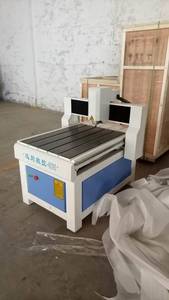 数控机床6060用于软金属，具有恒定的主轴功率3d雕刻机械4轴高精度 - Product Image 2
