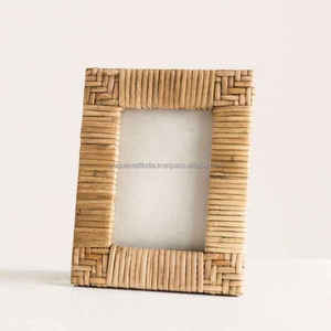 Marcos de fotos de MDF de mimbre tejidos a mano modernos para decoración rústica y elegante del hogar productos al por mayor