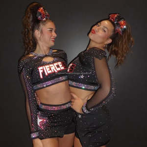 2025 New Arrivals <strong>Cheer</strong> Uniform Set Cheerleading Uniforms Rhinestones Sublimation Girls Most Favorable <strong>Cheer</strong> Practice Wear