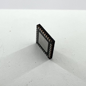 La migliore vendita di LQFP48 FC33A065EV microcontrollore a 32 Bit a bassa potenza integrato circuito LCD per tre fasi misuratore di uso generale MCU - Product Image 3