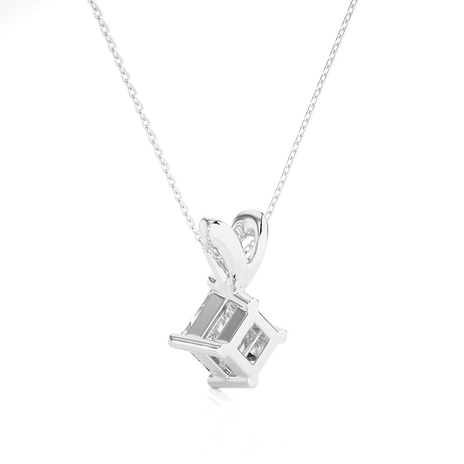Oro macizo de 14K