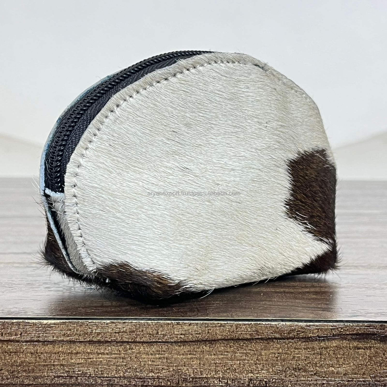 สีน้ำตาล