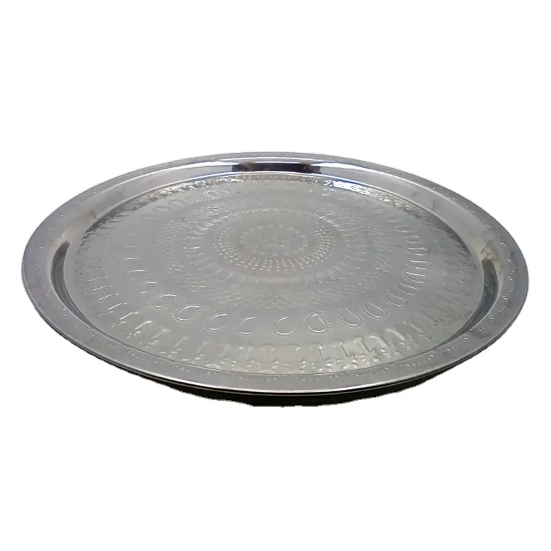Assiette ronde en métal et acier inoxydable pour ustensiles de cuisine avec gravure et design de luxe poli Plat de service pour dessus de table et vaisselle