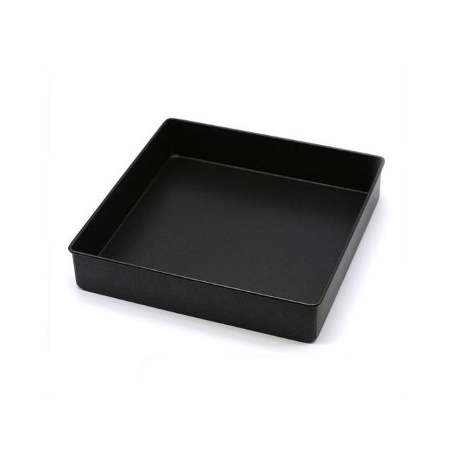 W22.5cm x L22.5cm x H4.5cm