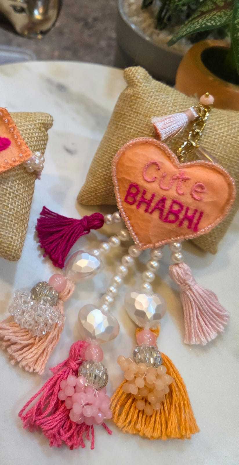 jolie bhabhi