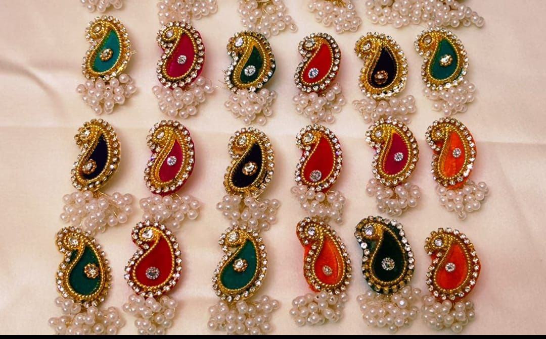 เช่นเดียวกับภาพ