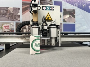 <strong>Computer</strong> Controlled Sticker Label Corrugated Box Cutting Machine Automatic Digital Flatbed Cutter - Product Image 5