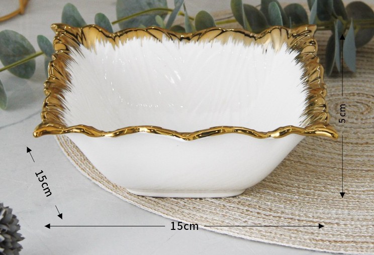 6" square Bowl