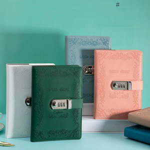 Elegantes diarios de cuaderno A5 de cuero PU con logotipo grabado con candado, perfectos para hacer diarios, tomar notas y reflexiones personales - Product Image 2