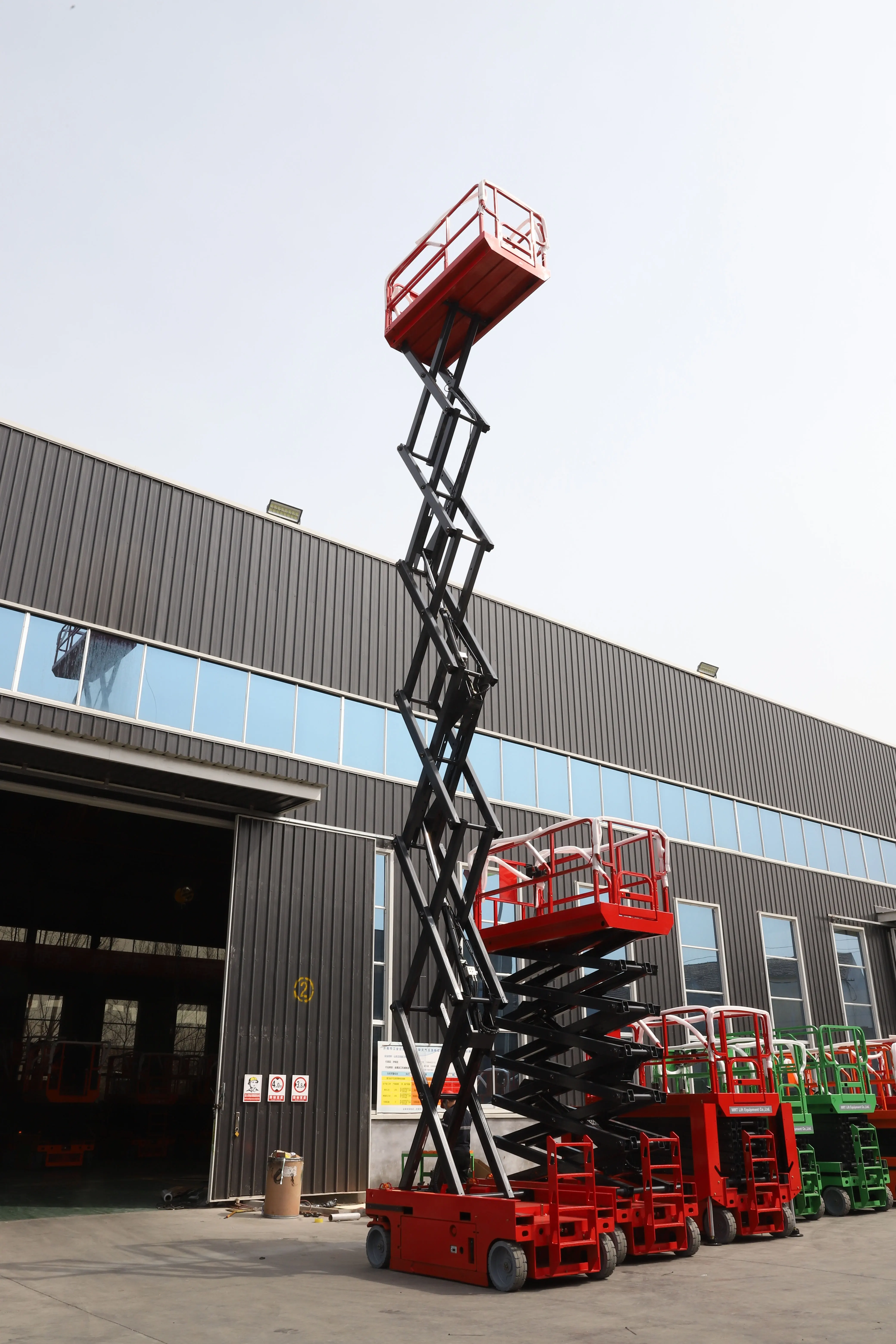 Boom Lift nhà sản xuất giá bán buôn Boom Lift