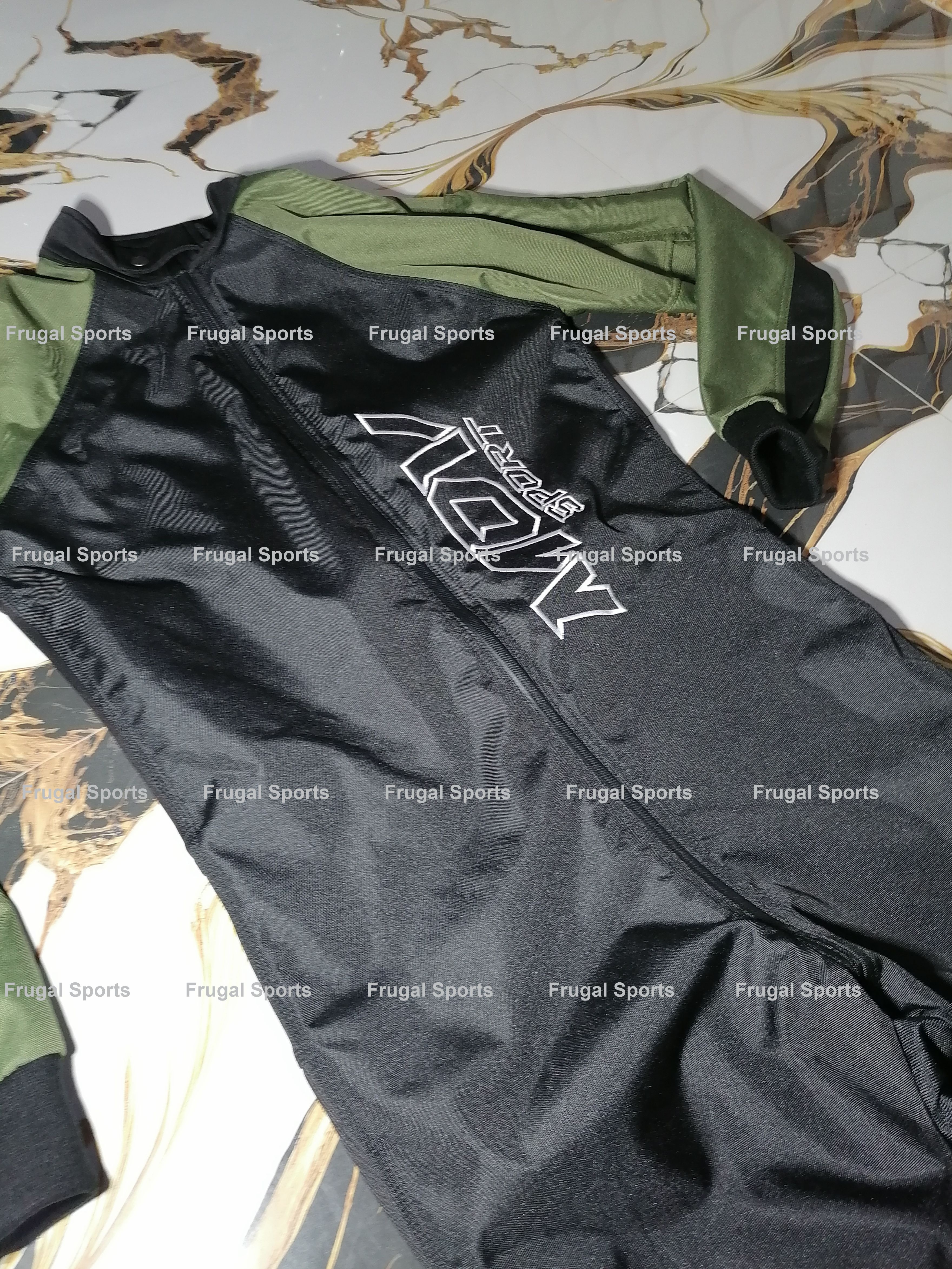 Multi color available