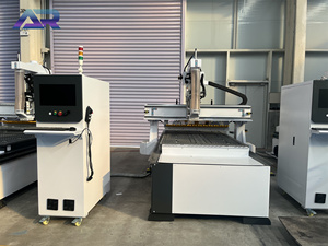 ATC เราเตอร์1530 1325 2040เครื่องตัดไม้ CNC พร้อมเครื่องเปลี่ยนเครื่องมืออัตโนมัติสำหรับตู้เฟอร์นิเจอร์การผลิต - Product Image 6